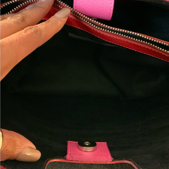 Figus Designer Women’s Red/Pink Leather Handbag - Picture 10 of 13